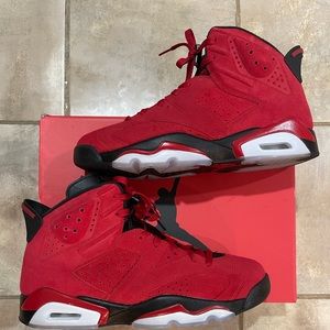 Jordan Retro 6 “Toro”
